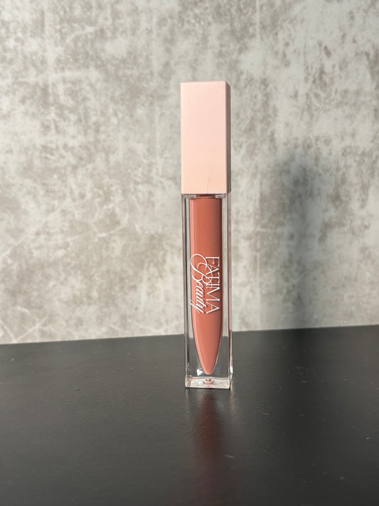Main Character Cream Gloss